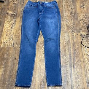 Seven7 size 4 Skin Fit High Rise‎ Skinny Classic dark Wash stretch jeans casual